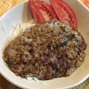 カルシウムたっぷり！いわしの照り焼きハンバーグ♪